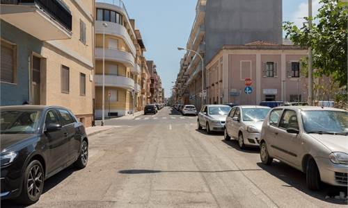 POSTO AUTO VIA TRENTINO - CAGLIARI