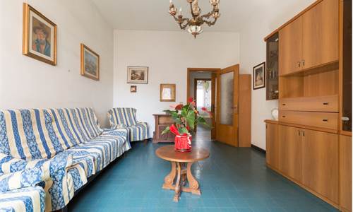 VIA TRINCEA DELLE FRASCHE - AMPIO ESAVANO