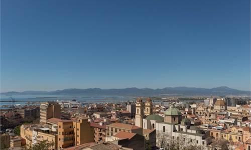 Cagliari Via Corte D'Appello - INVESTIMENTO